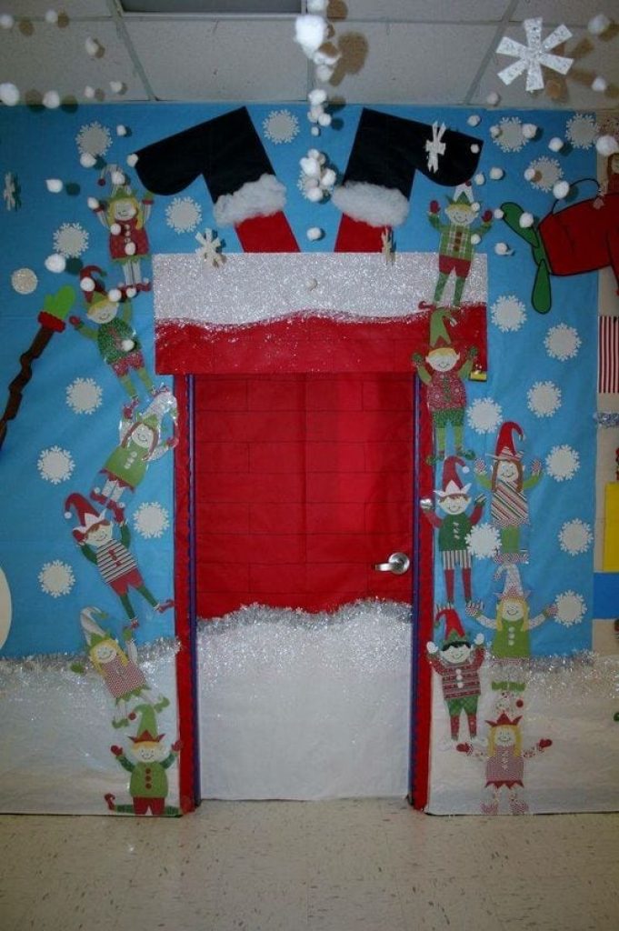 Ideas para tus puertas decoradas de la chimenea de navideñas